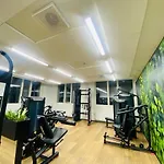 Bright & Modern 1br In Mall Of Tripla Appartement